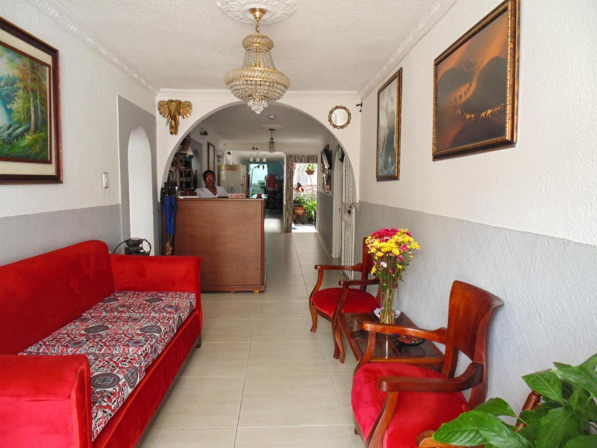 Hotel Ciudad Senora Buga Εξωτερικό φωτογραφία