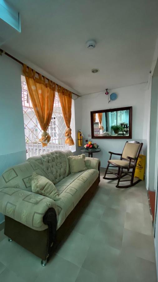 Hotel Ciudad Senora Buga Εξωτερικό φωτογραφία